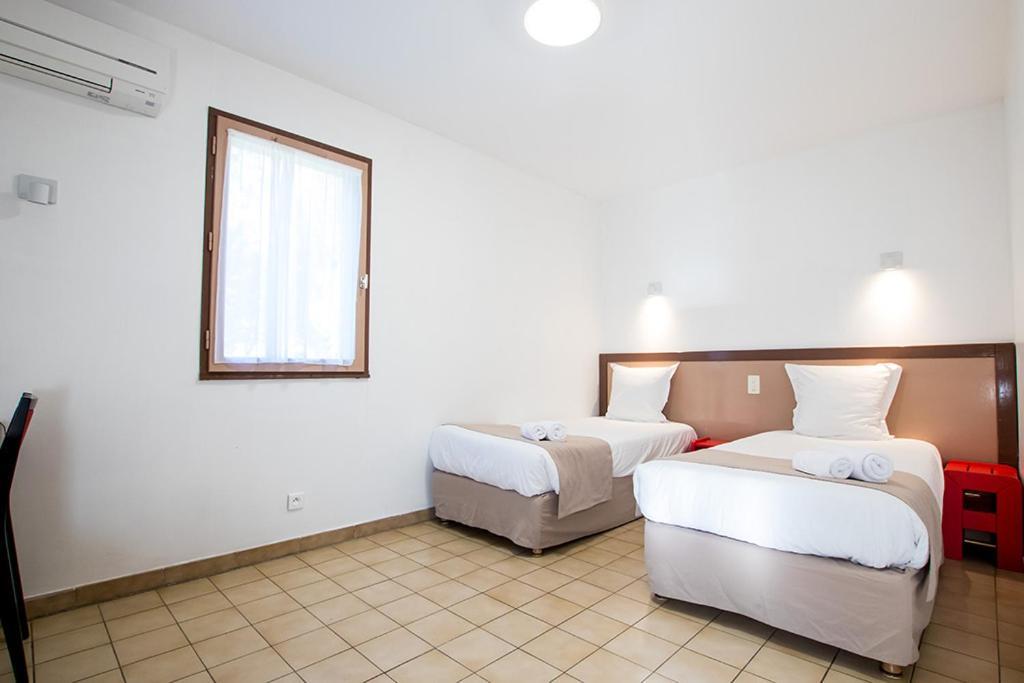 Hotel Du Cros D'Auzon Saint-Maurice-dʼArdèche Buitenkant foto